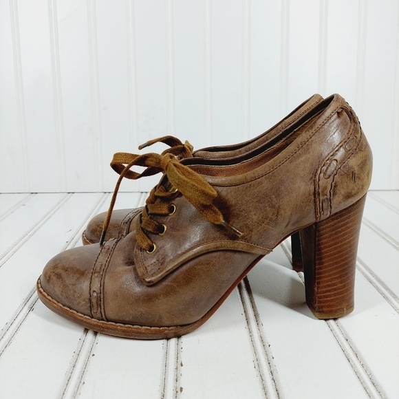 Chloe Brown Leather Block Heel Ankle Booties